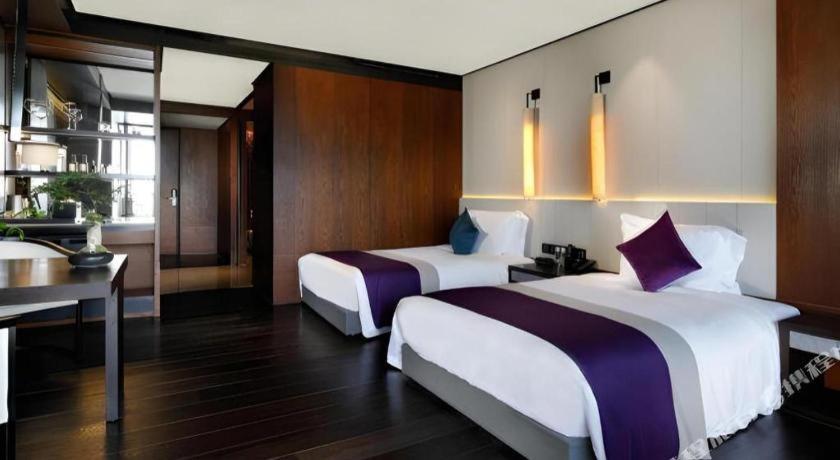 Oct Bay Breeze Hotel Shenzhen Exterior photo